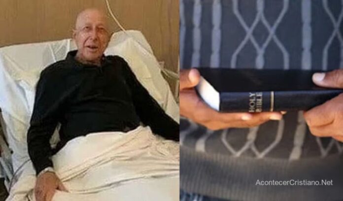 distribuye-biblias-hospital.jpg