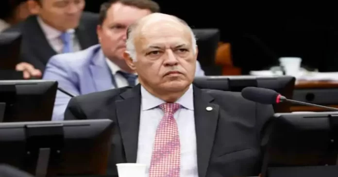 Congresista-Pastor-Eurico-es-demandado-por-ONG-tras-negar-la-existencia-de-ninos-trans.webp.webp