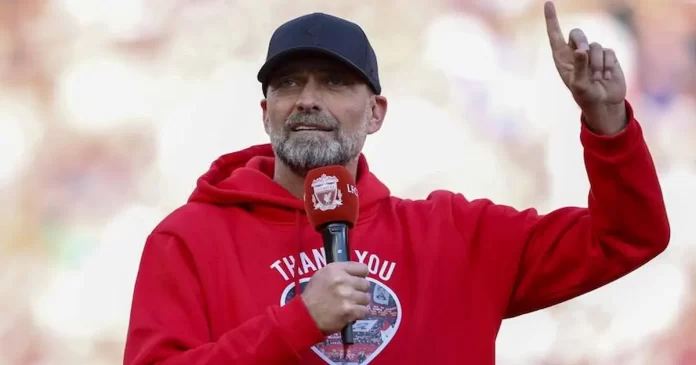 Ex-entrenador-del-Liverpool-comparte-su-fe-en-Jesus-Mi-madre-oraba-todas-las-noches.webp.webp