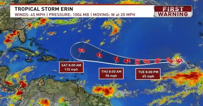Tormenta-tropical-Erin-podria-convertirse-en-huracan.webp.webp